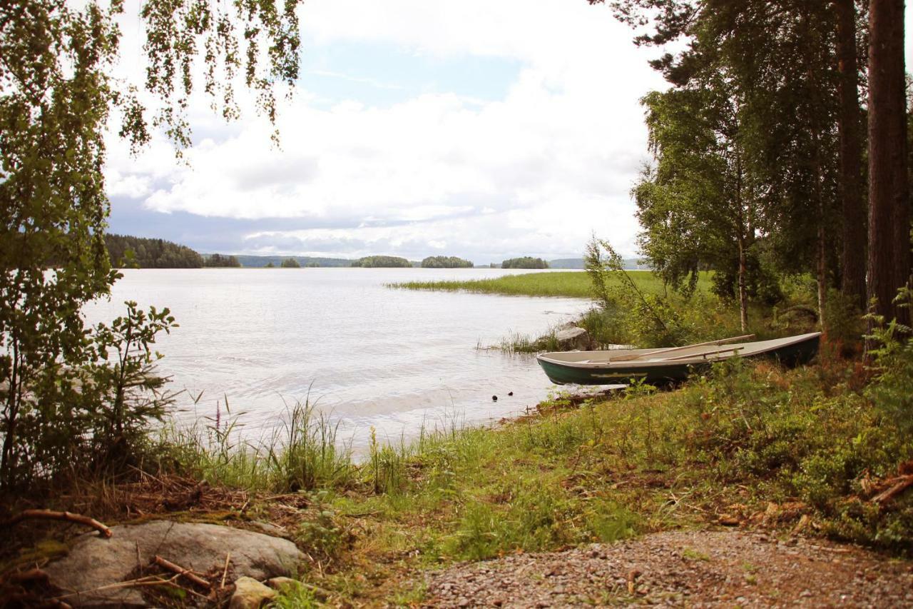 Готель Kujanpaeae | Paajoen Vuokramoekit Himos Екстер'єр фото